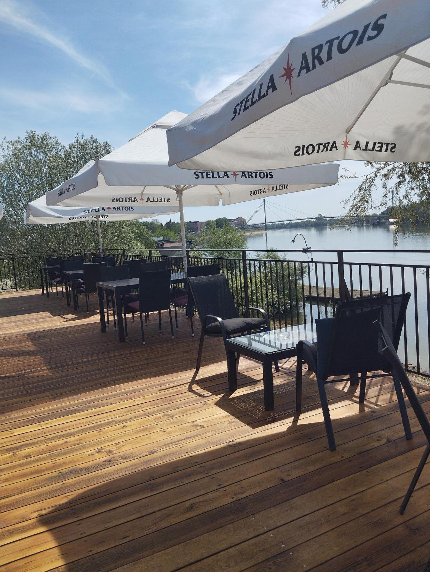 B&B Posejdon Sremska Mitrovica Dış mekan fotoğraf