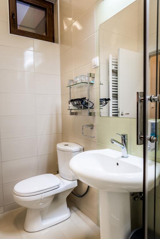 B&B Posejdon Sremska Mitrovica Oda fotoğraf