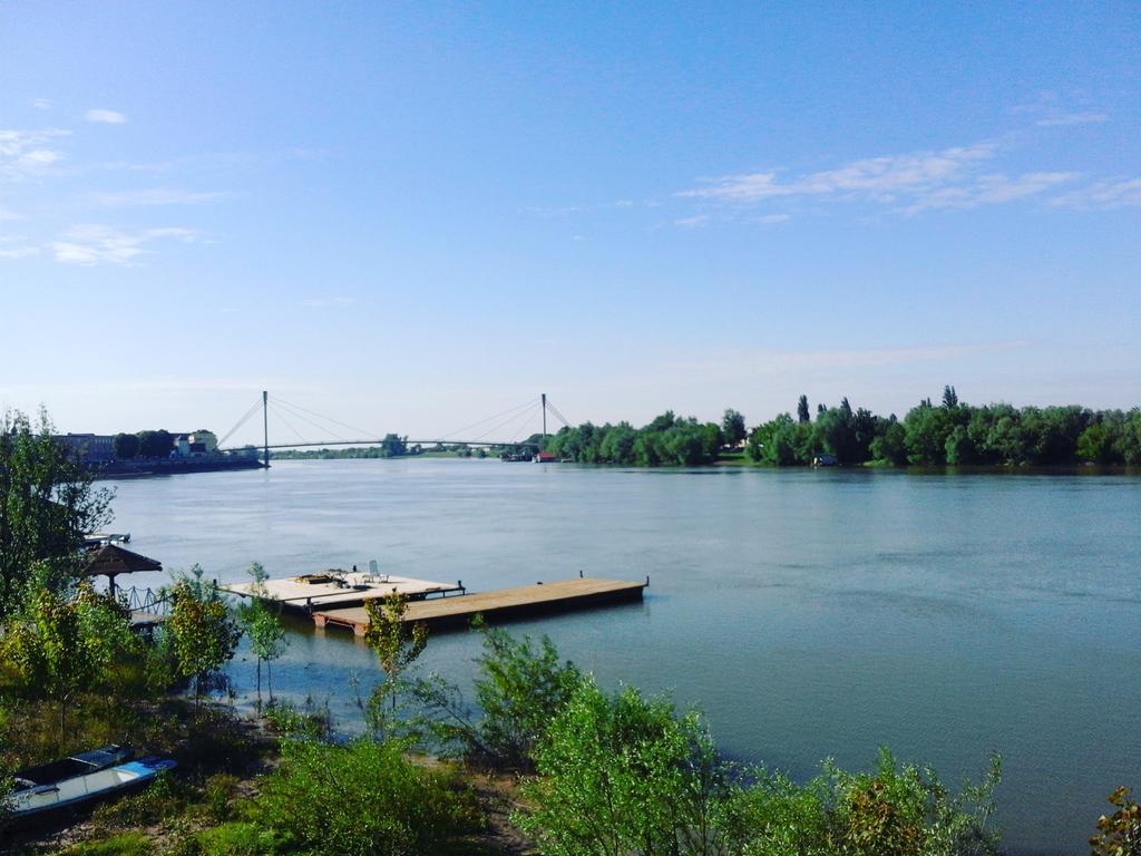 B&B Posejdon Sremska Mitrovica Dış mekan fotoğraf