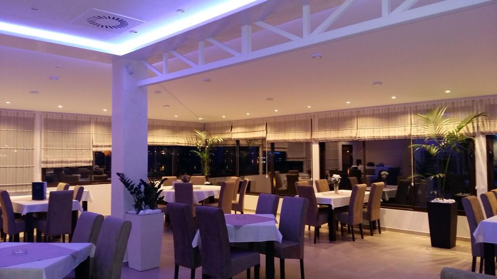 B&B Posejdon Sremska Mitrovica Dış mekan fotoğraf