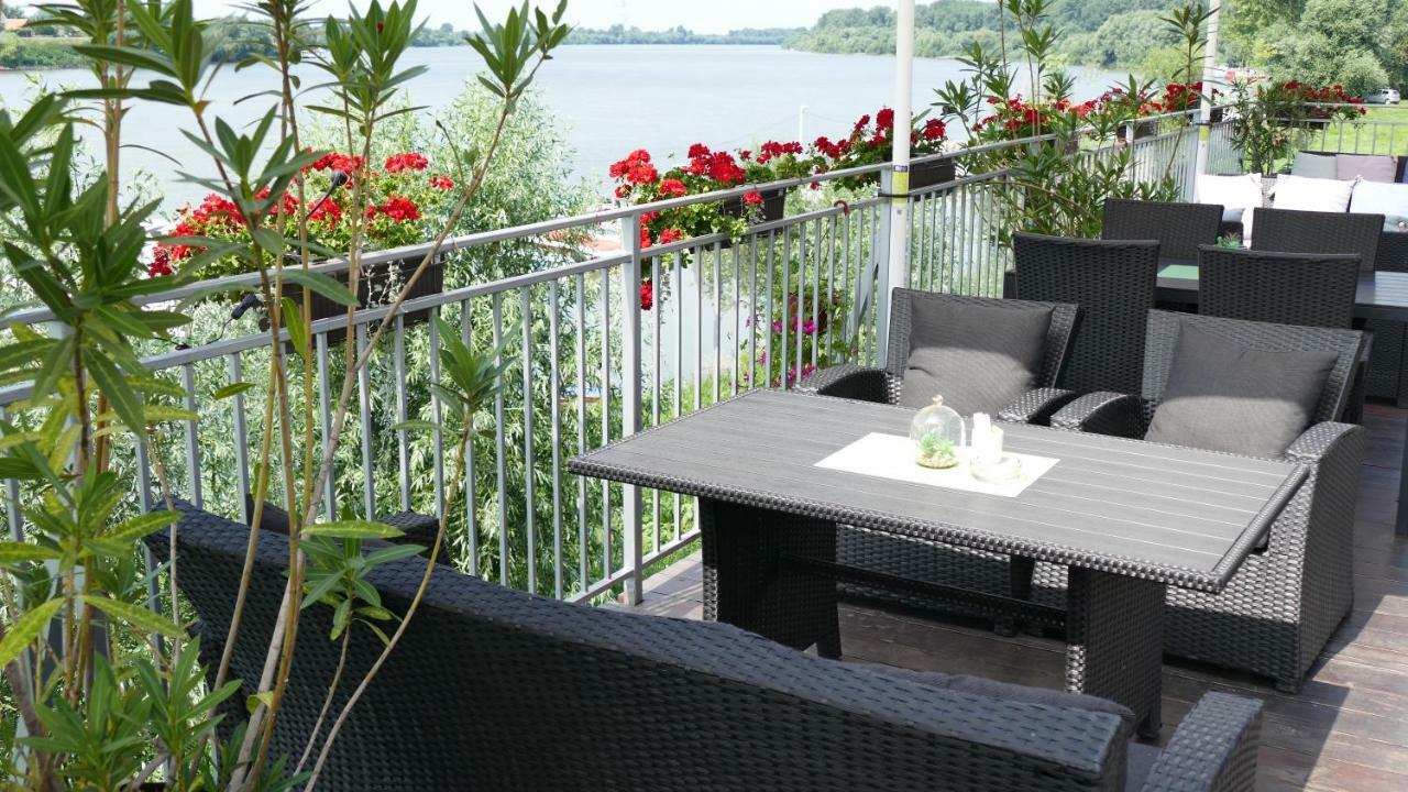 B&B Posejdon Sremska Mitrovica Dış mekan fotoğraf